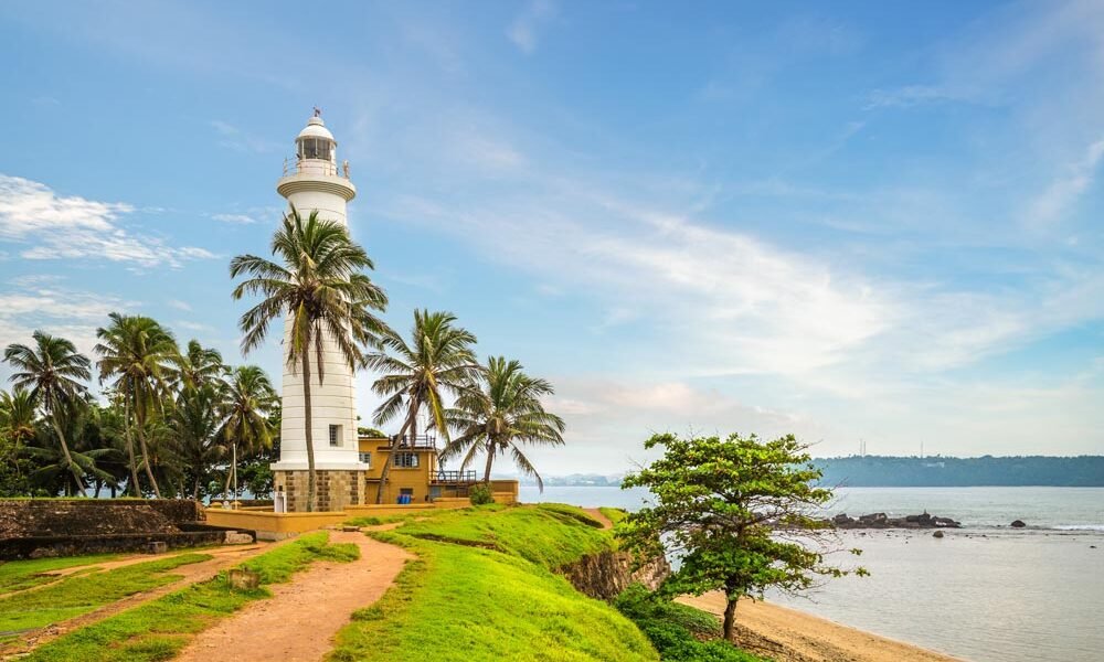 Galle tour with Sri Lanka Drivers and Guides, featuring Dutch Fort, Turtle Farm, Unawatuna Beach, and Roomassala.